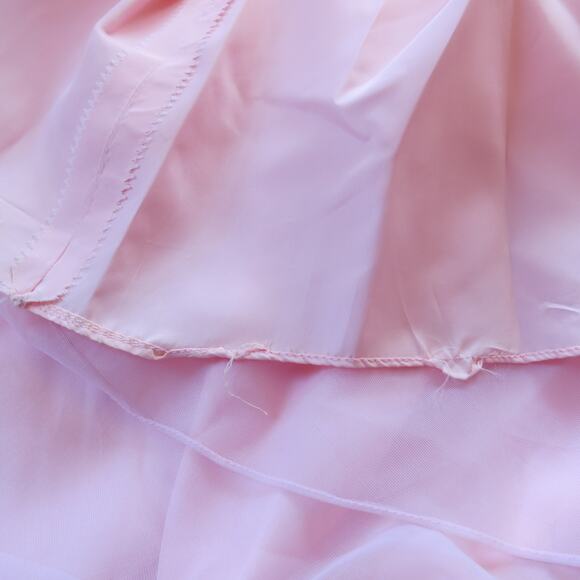 VINTAGE 1970's Formal Ball Gown Size 7 Halter Sequins Tulle Pink Barbie Glam - Picture 12 of 12